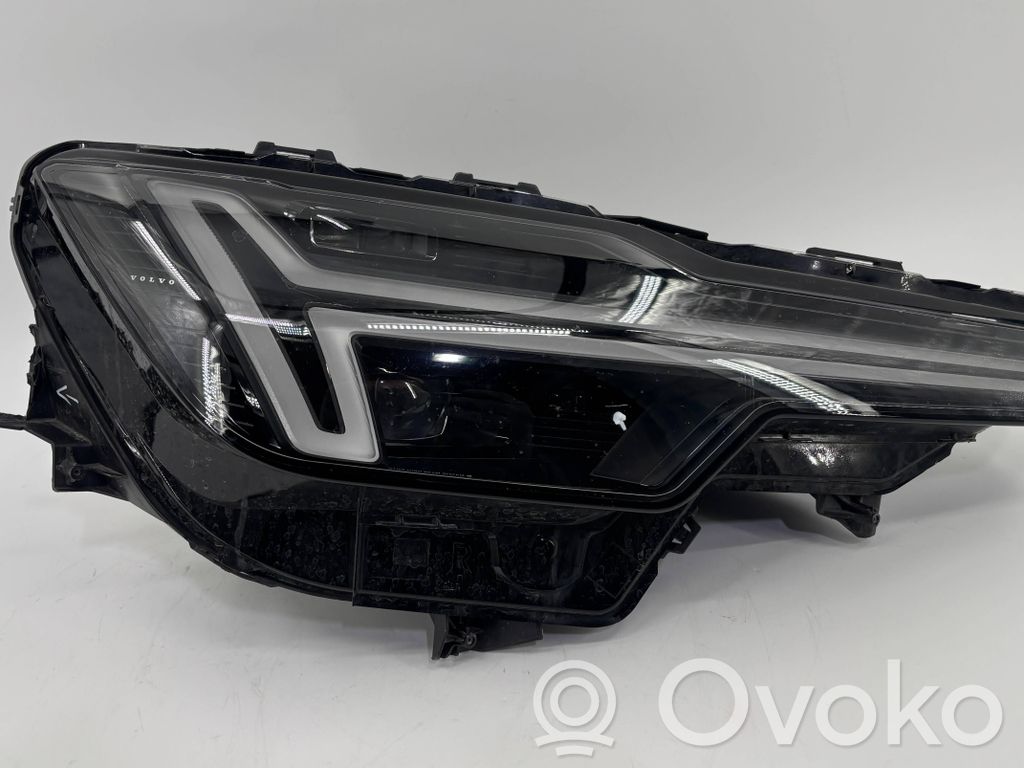 Volvo XC90 Scheinwerfer 