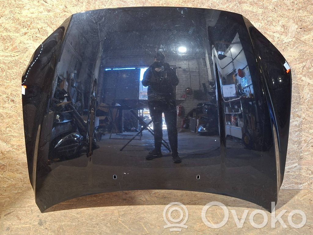 Engine bonnet/hood   C02132
