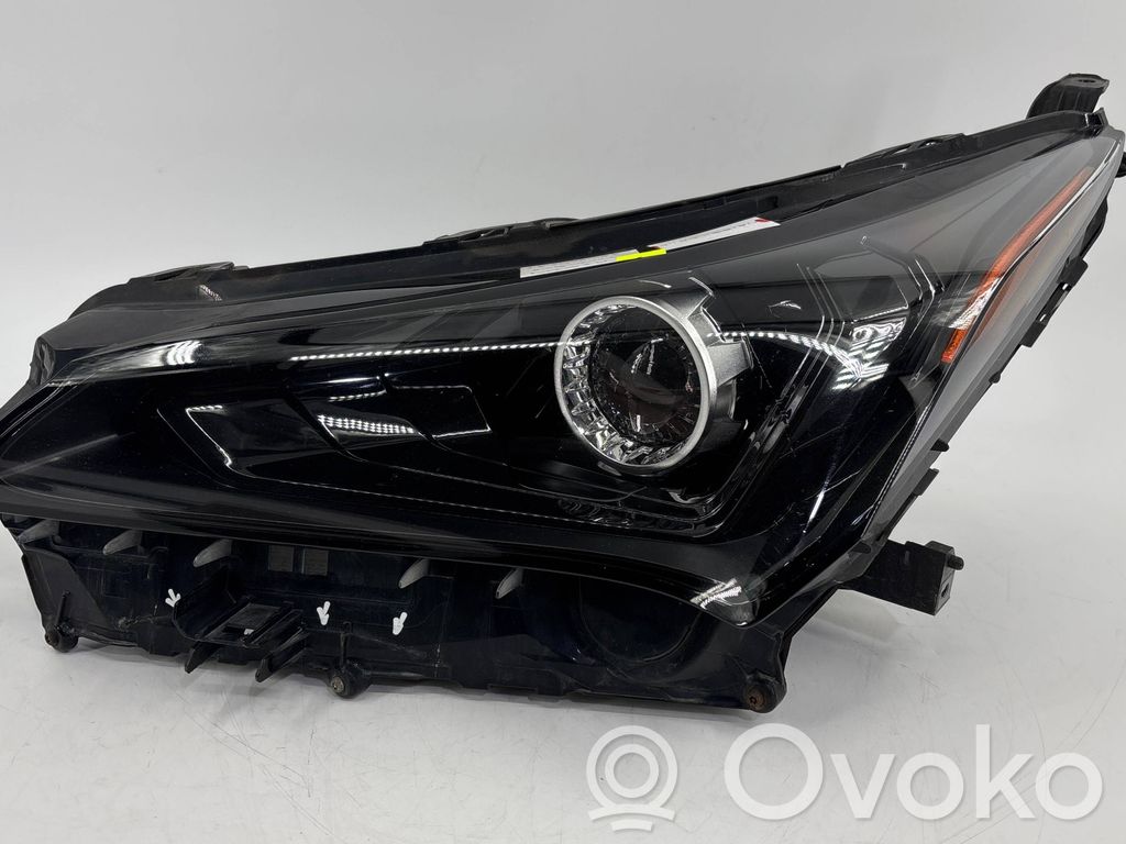 Lexus NX Scheinwerfer 