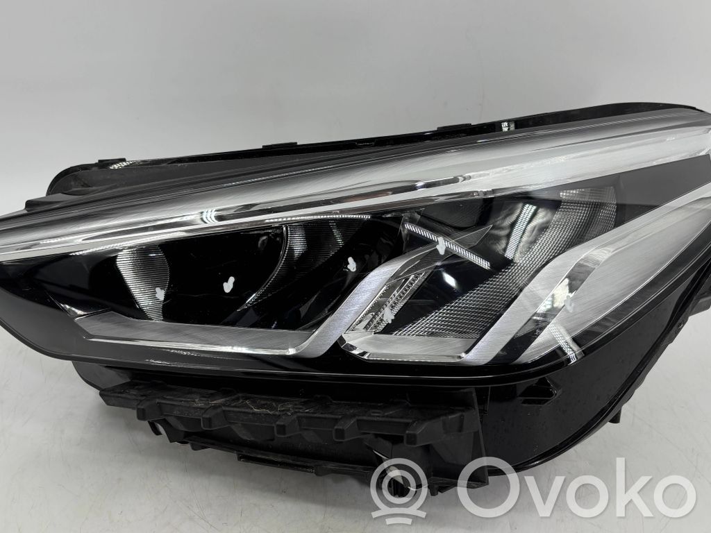 BMW X1 U11 Scheinwerfer 