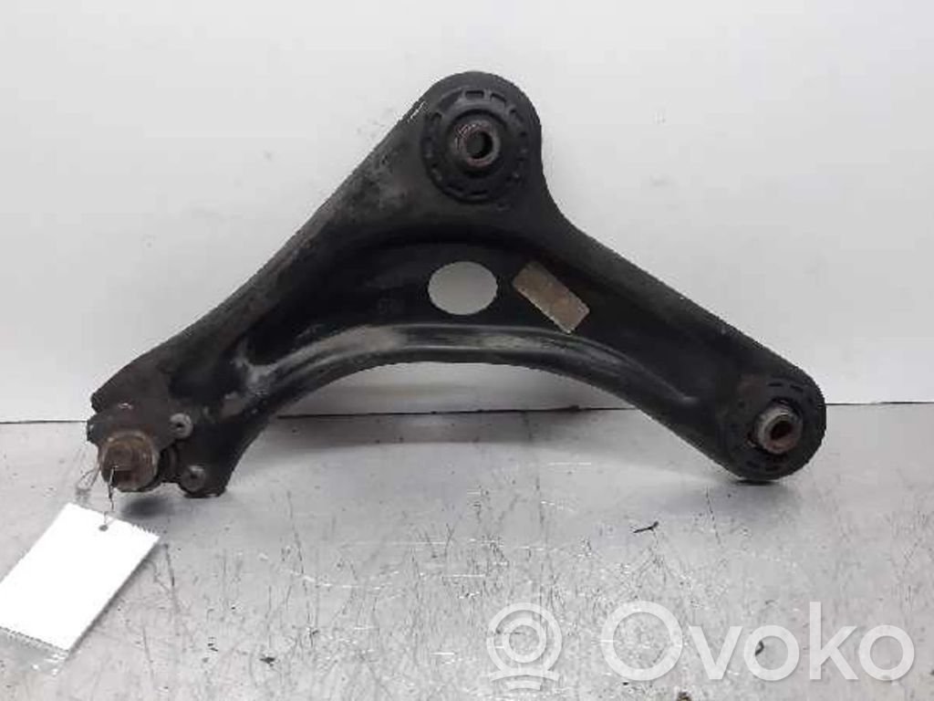 Front control arm   3520R2