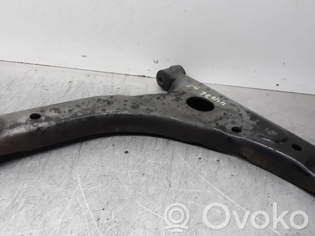 Front control arm   1553246