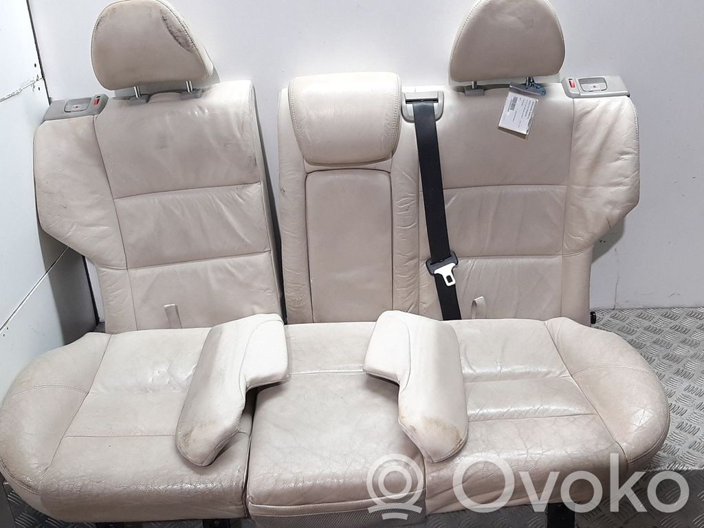 Asiento trasero   BEIG