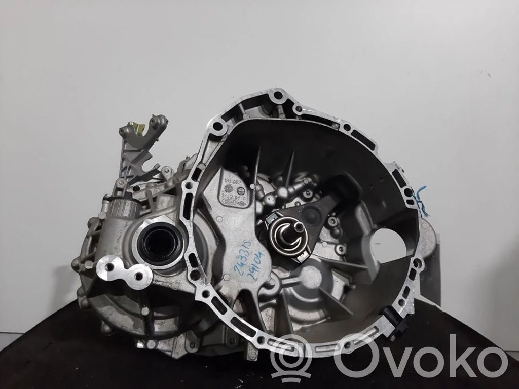 Nissan Primera Manualna 5-biegowa skrzynia biegów 