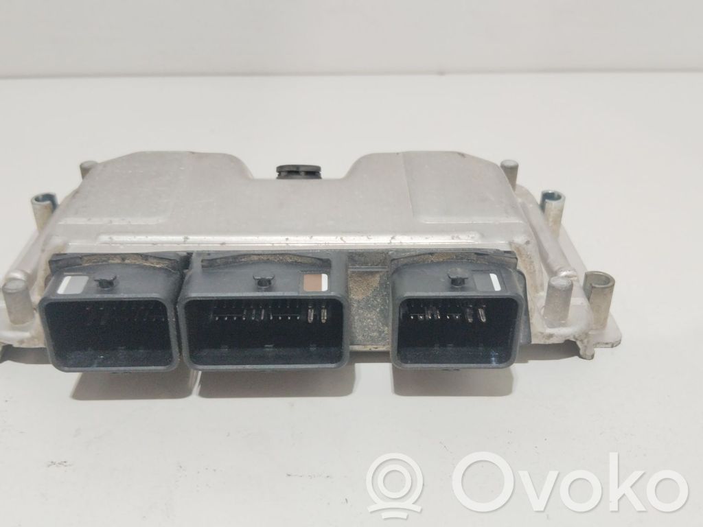 Unidad de control/módulo del motor   0261207858