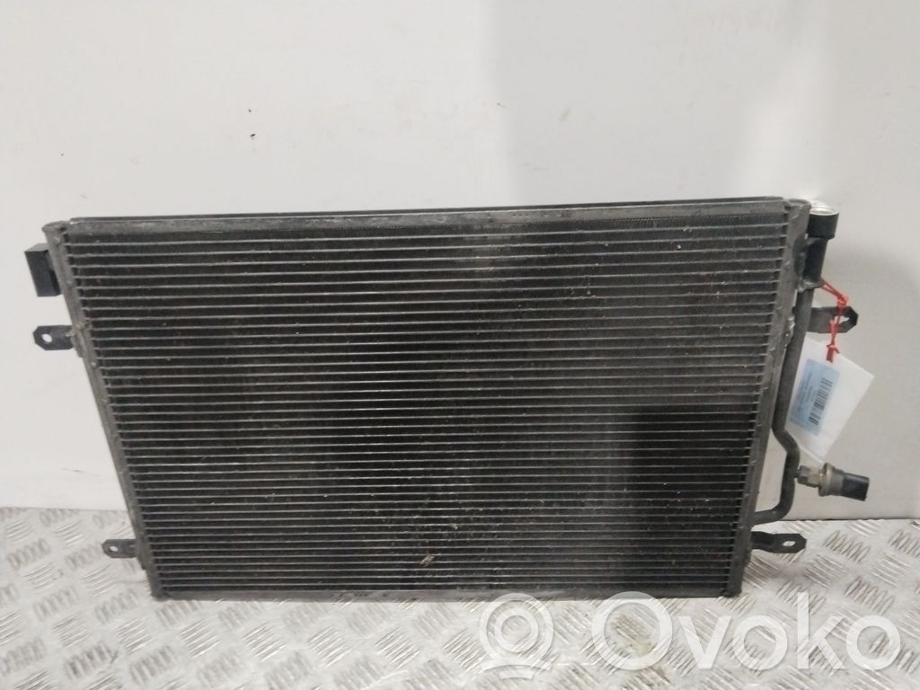 Radiateur condenseur de climatisation   8E0260401B