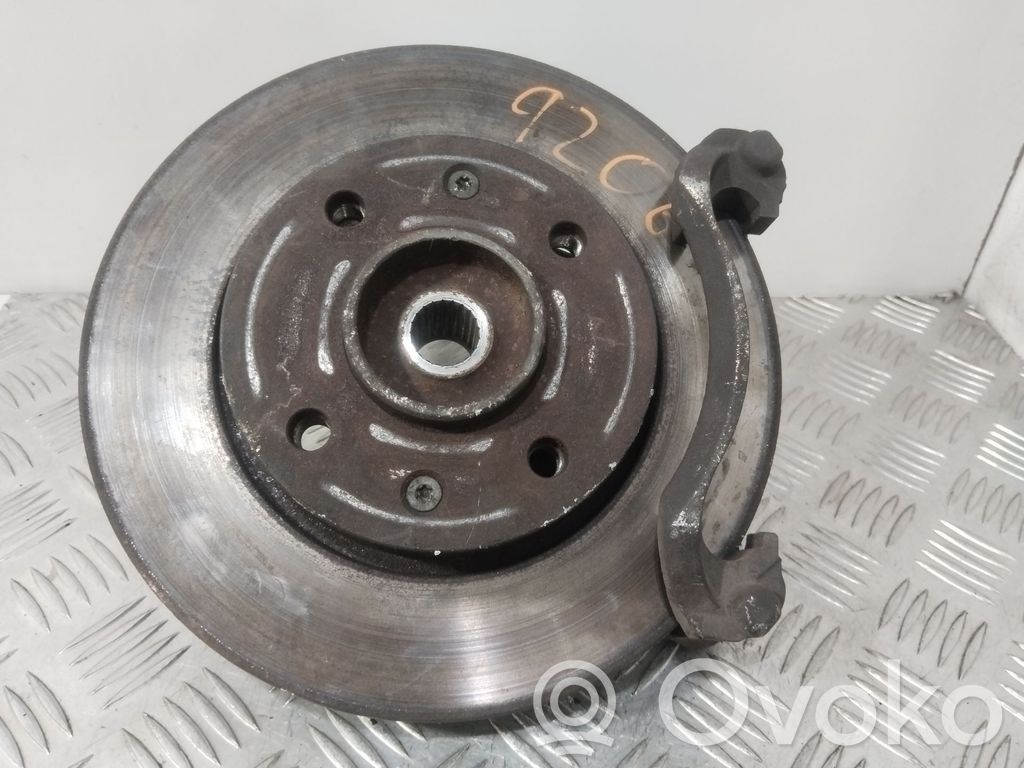 Peugeot 206 Achsschenkel vorne 