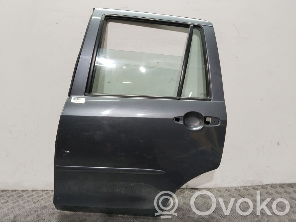 Mazda 2 Aizmugurējās durvis 