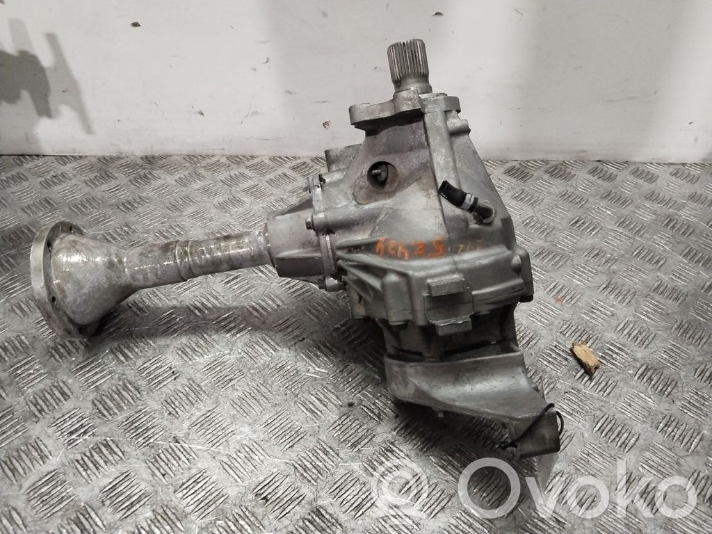 Front differential   4518930