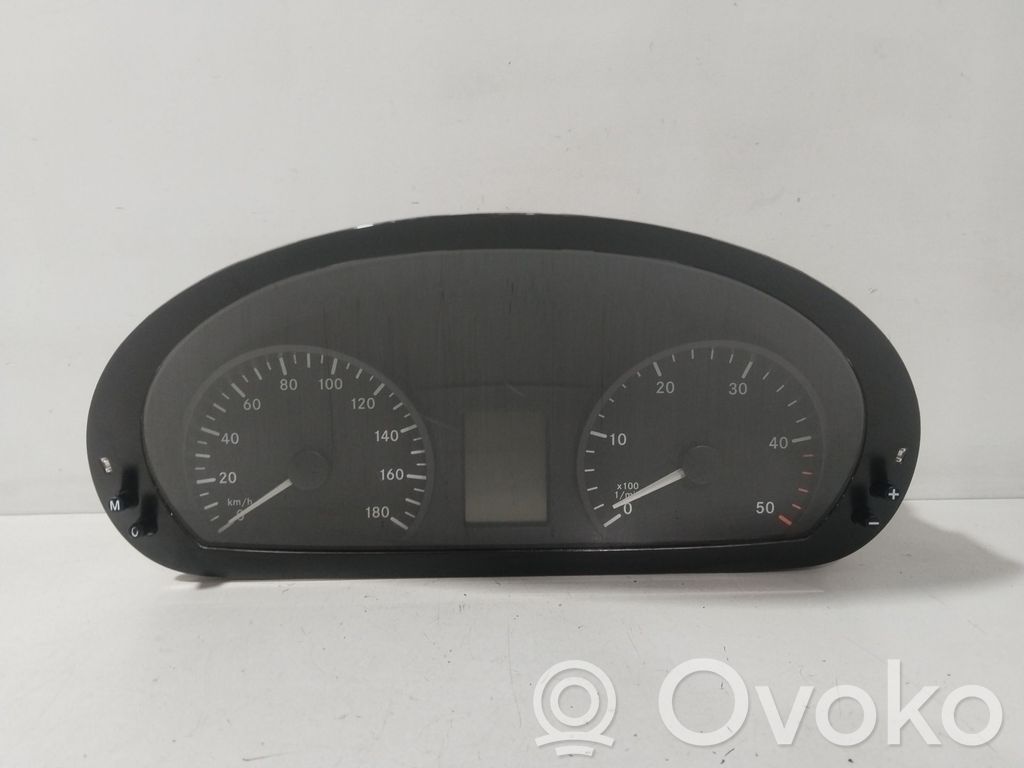 Mercedes-Benz Sprinter W906 Tachimetro (quadro strumenti)