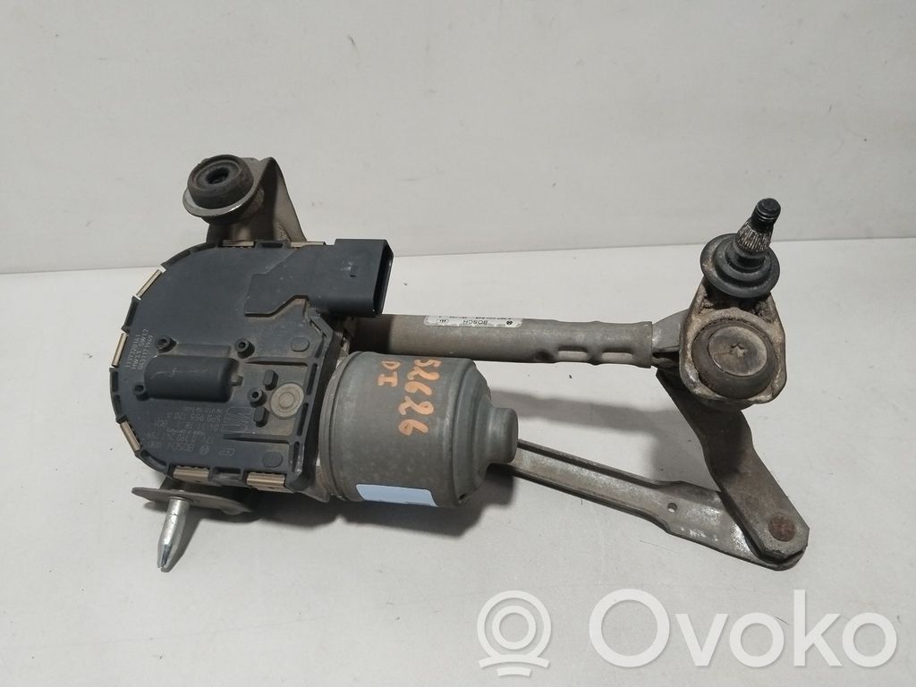 Wischermotor   5P0955120A
