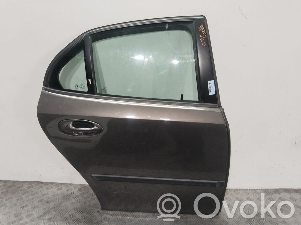 Puerta trasera   12769493