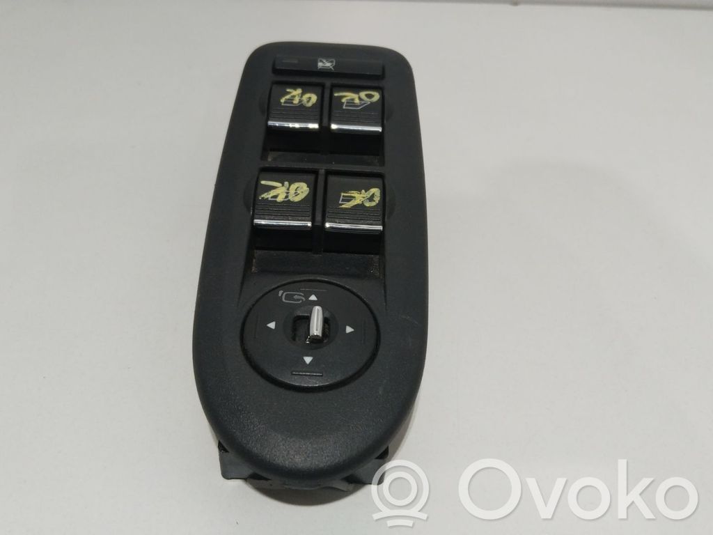 Comutator comandă geamuri electrice   1430007