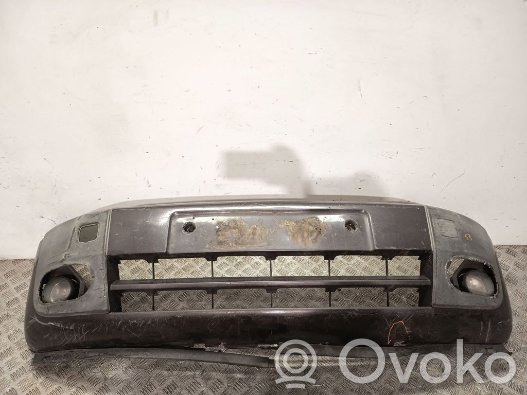 Front bumper   4484466