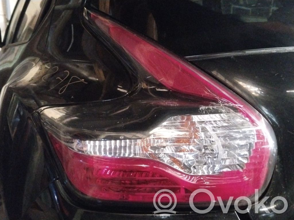 Nissan Juke I F15 Lampă spate în caroserie 