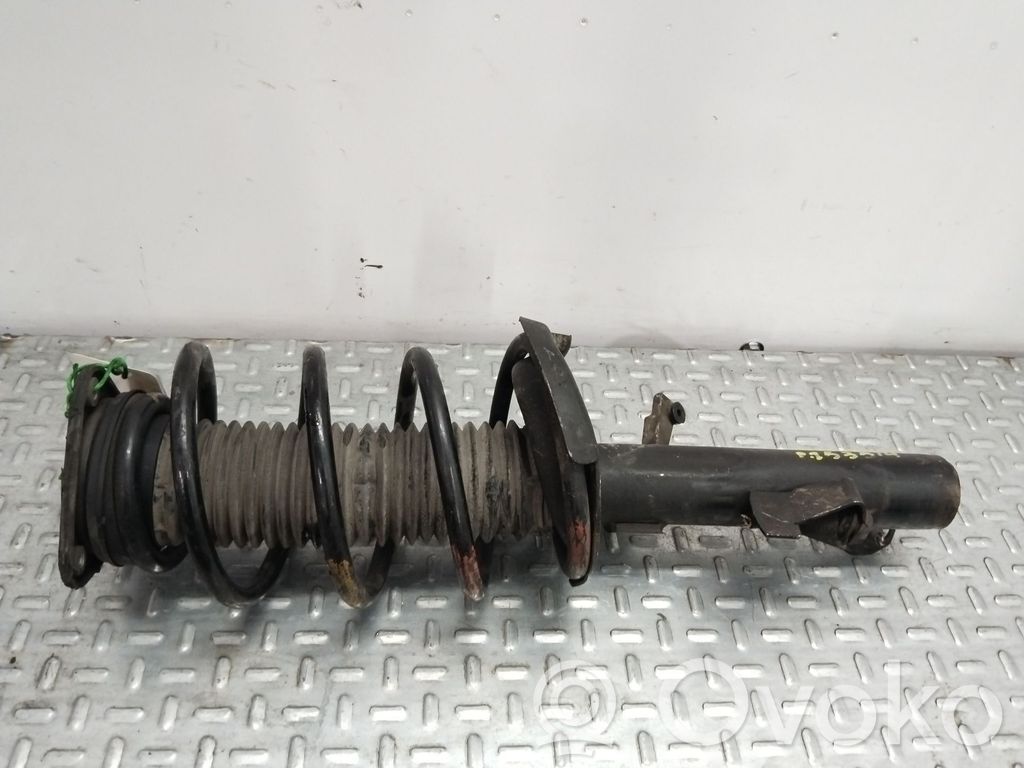 Volvo V50 Ansamblu amortizor cu arc față