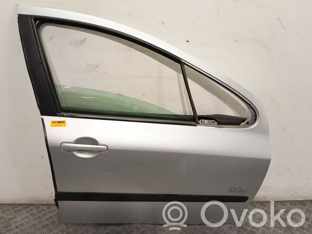 Puerta delantera   9004S7