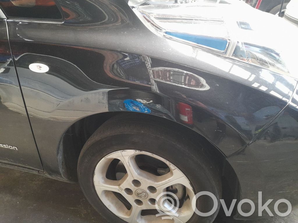 Nissan Leaf I (ZE0) Parafango 