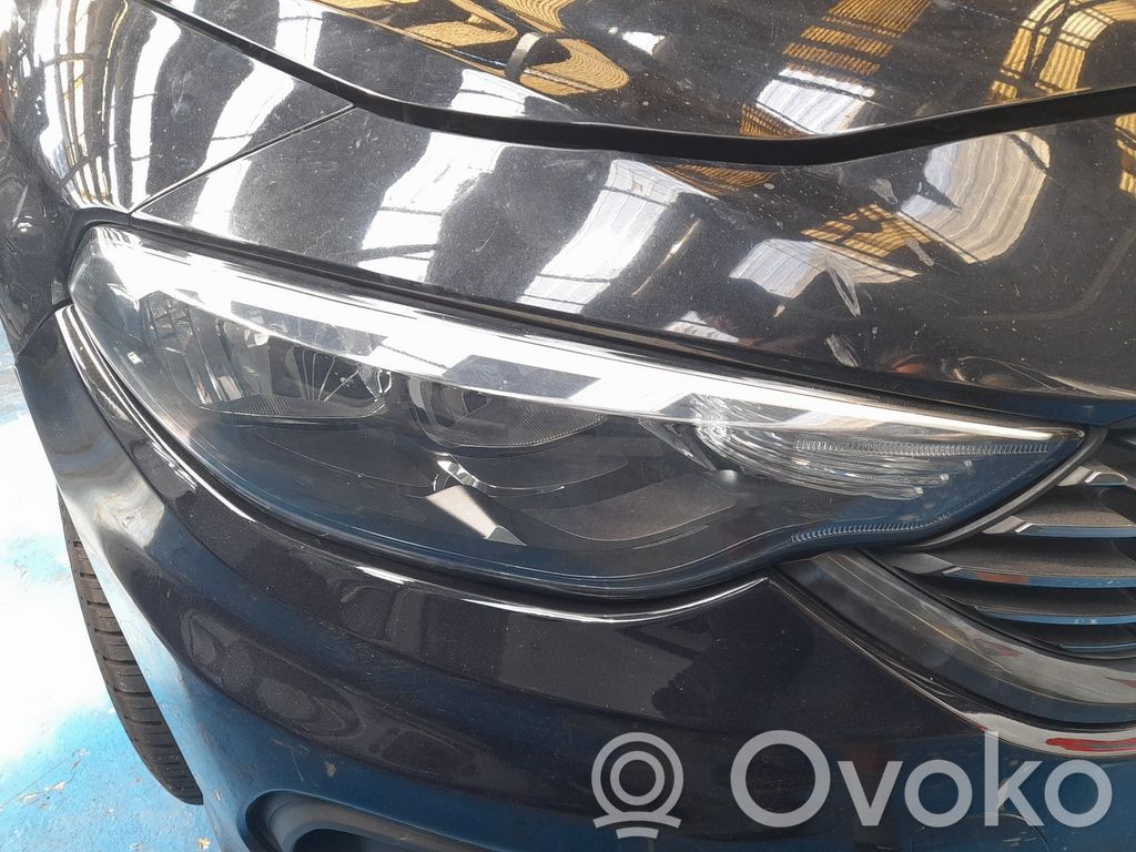 Fiat Tipo Etu-/Ajovalo 