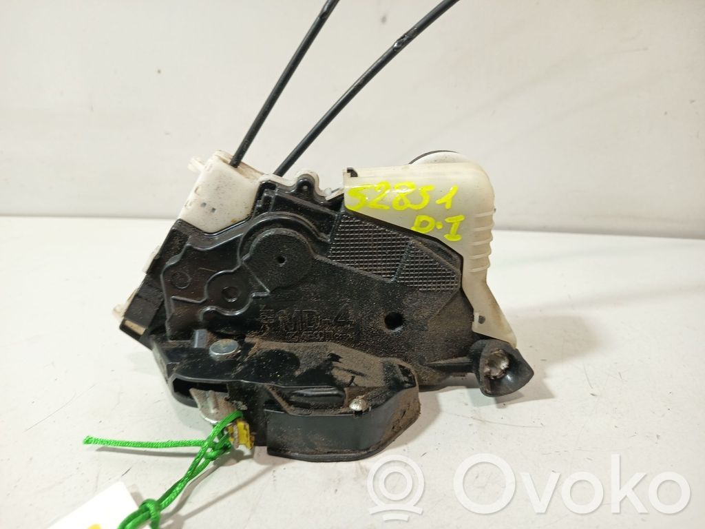 Toyota Yaris Încuietoare ușă față