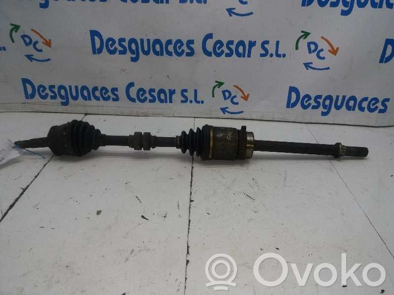 Nissan Primera Semiasse anteriore 
