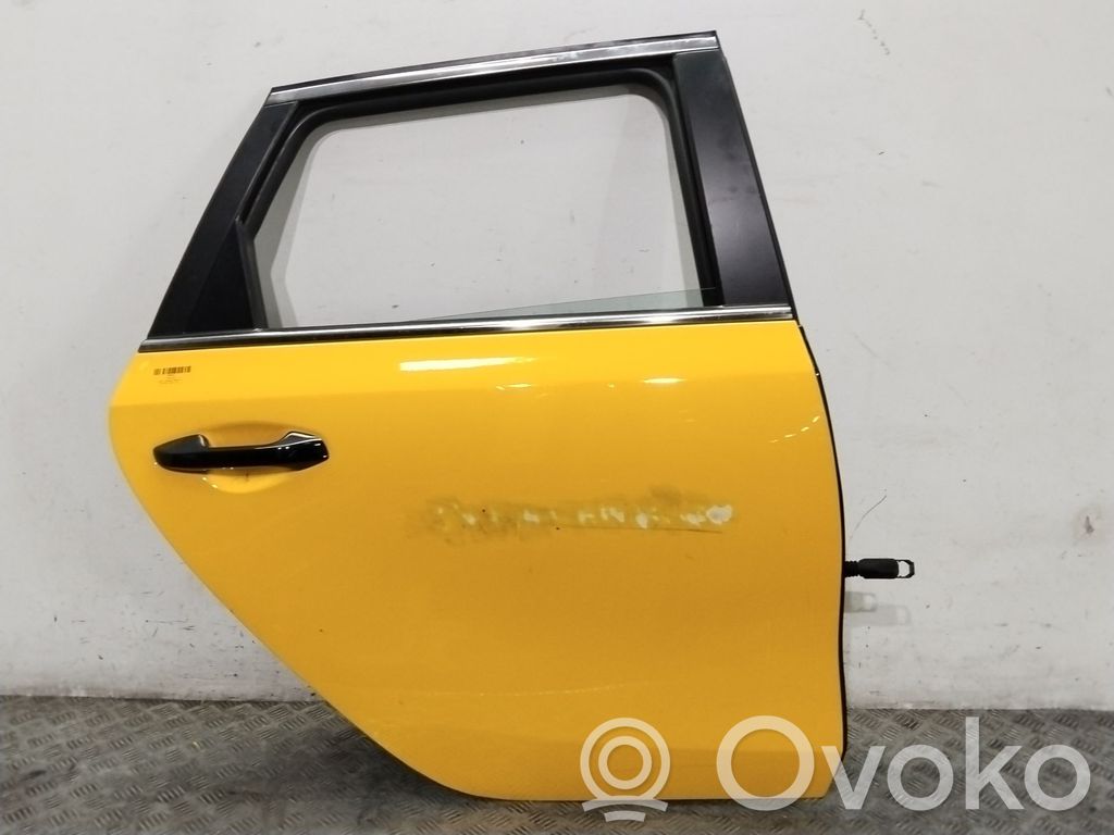 KIA Ceed Portiera posteriore 