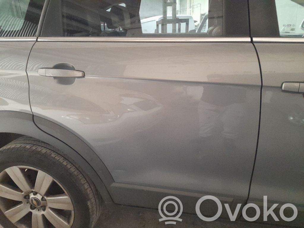 Chevrolet Captiva Puerta trasera 