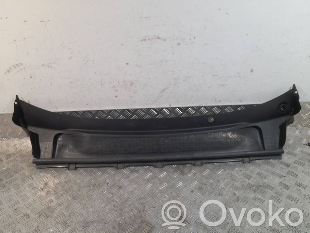 Ford Puma Wiper trim 