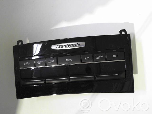 Mercedes-Benz E W212 Climate control unit 