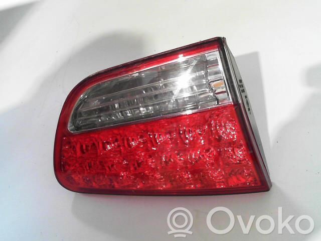 Citroen C-Crosser Takaluukun takavalot 