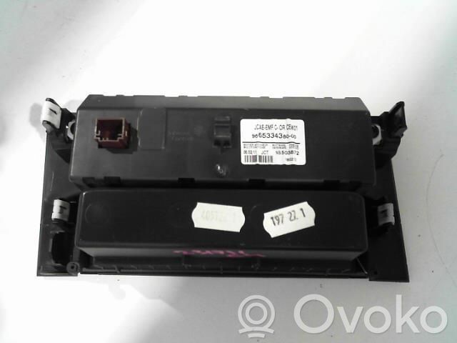 Citroen C4 II Screen/display/small screen 