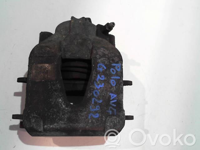 Volkswagen Polo VI Pinza del freno anteriore 