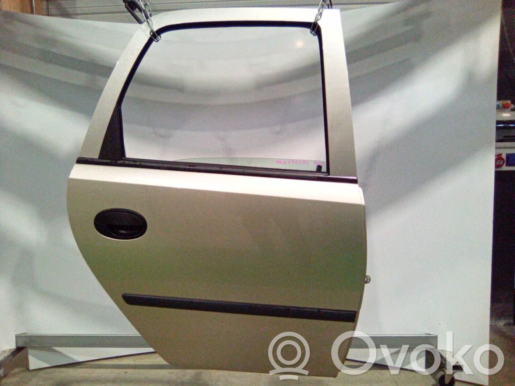 Opel Meriva A Galinės durys 