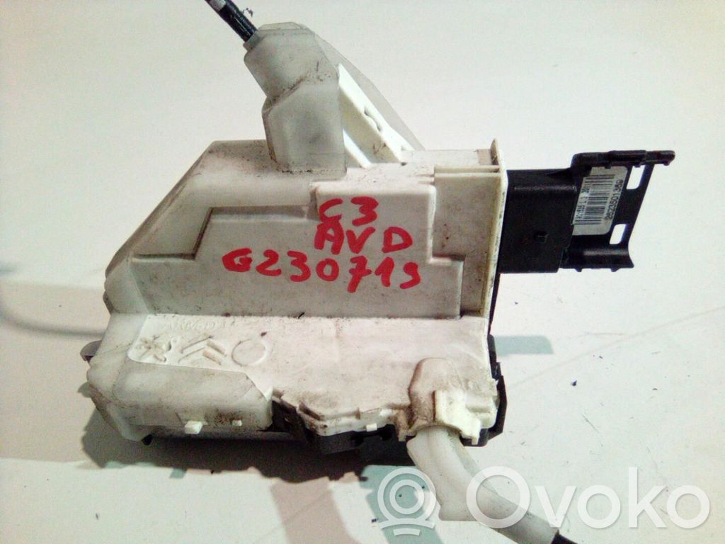 Citroen C3 Priekšpusē slēdzene 