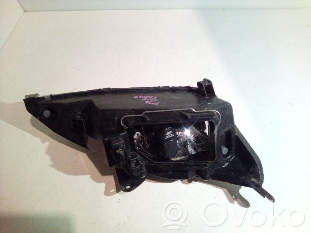 Headlight/headlamp   1343657