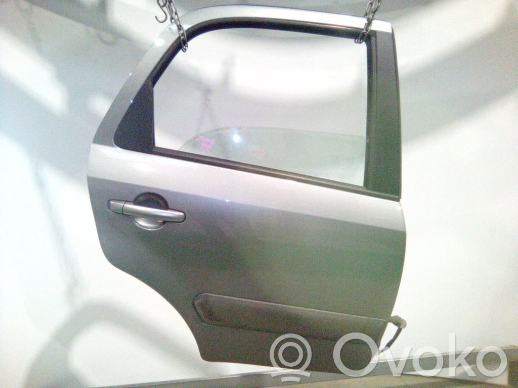 Suzuki SX4 Rear door 