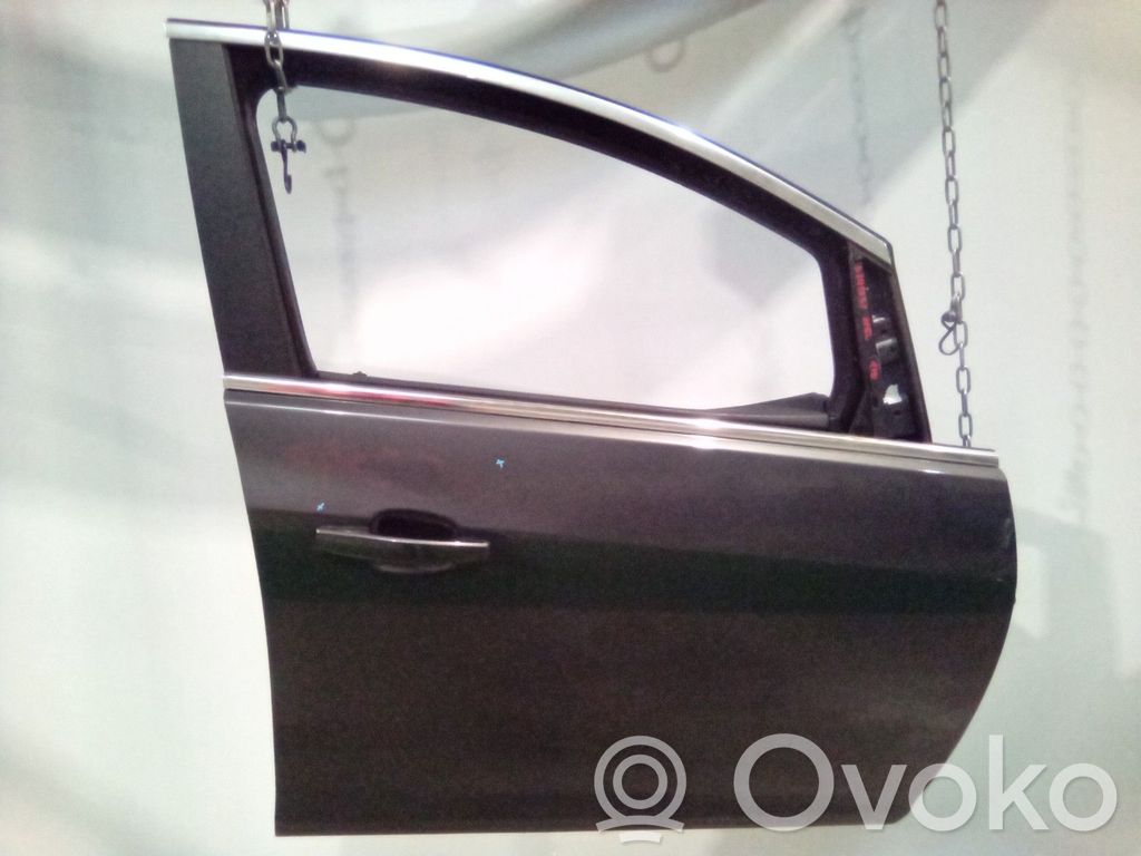 Opel Astra J Front door 