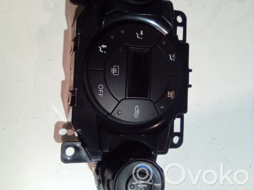 Climate control unit   1935901