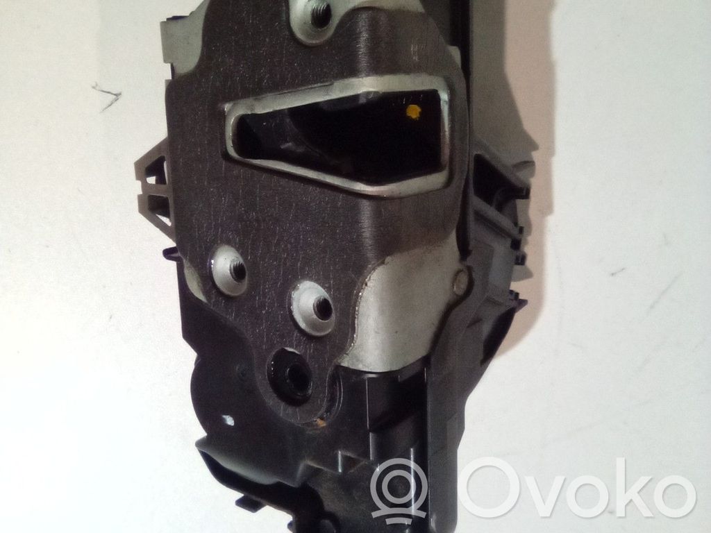 Etuoven lukko   2338022