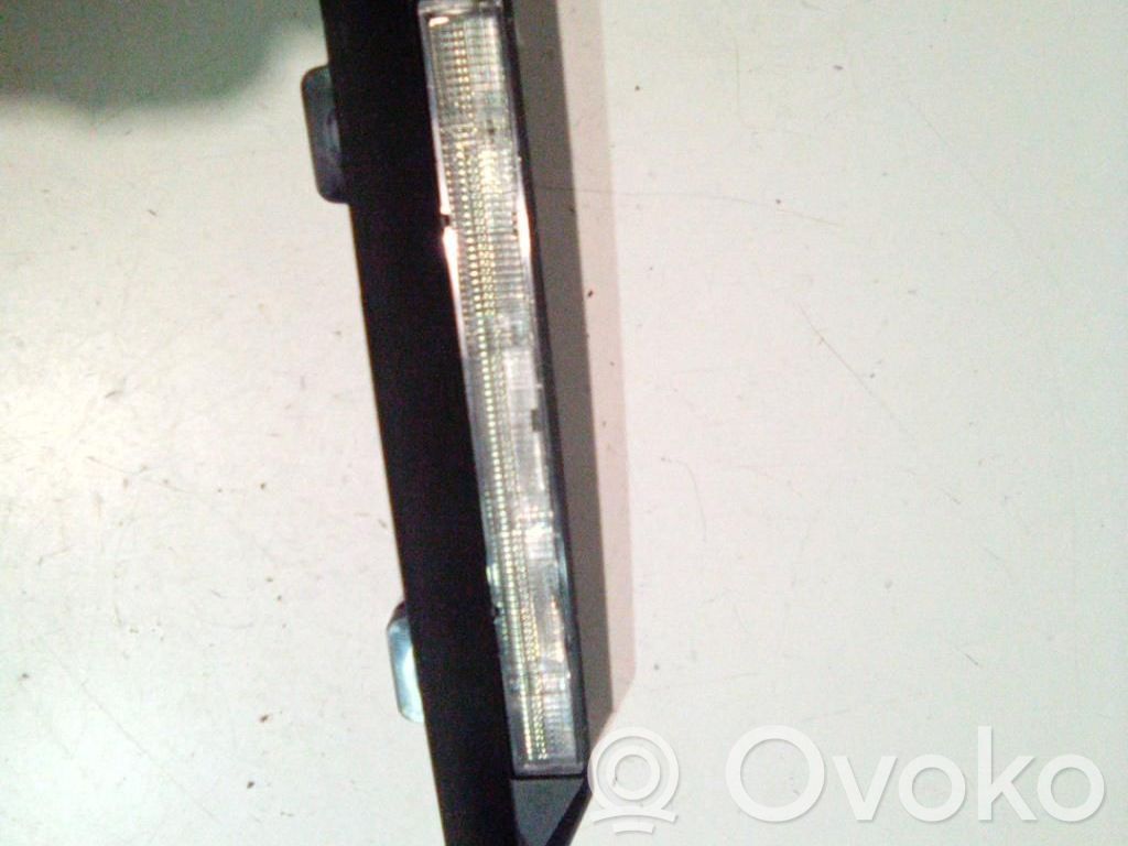 Renault Twingo III Third/center stoplight 