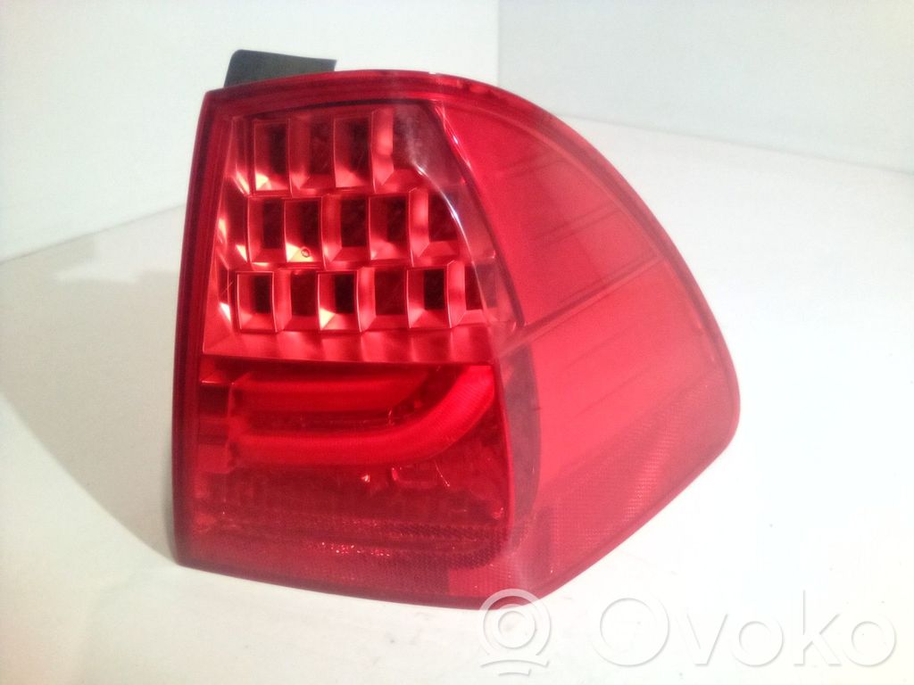 Rear/tail lights   63217289432