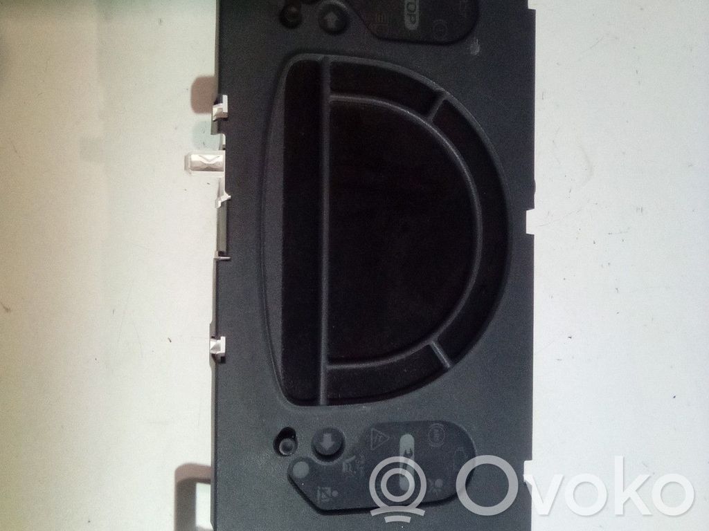 Renault Modus Speedometer (instrument cluster) 