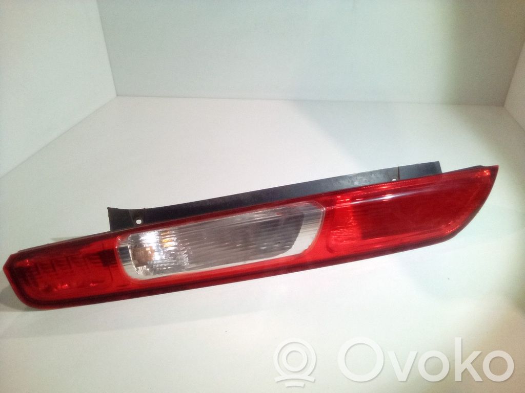 Rear/tail lights   1520770
