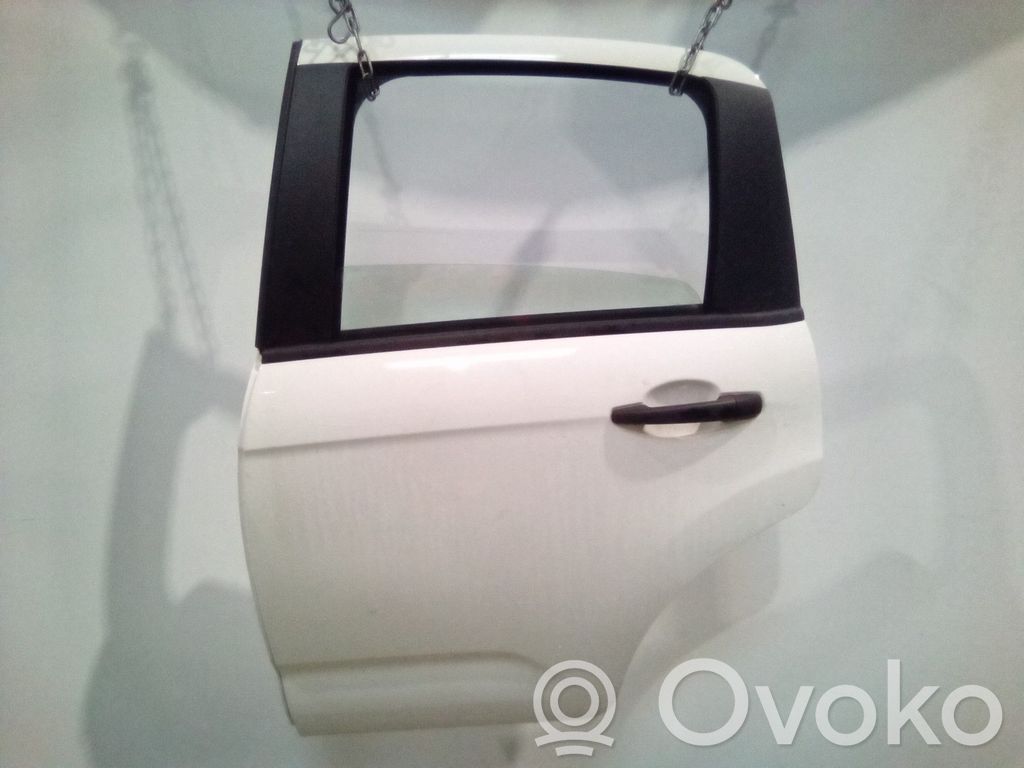 Galinės durys   9002CC
