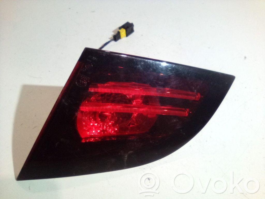 Citroen DS4 Aizmugurējais lukturis pārsegā 
