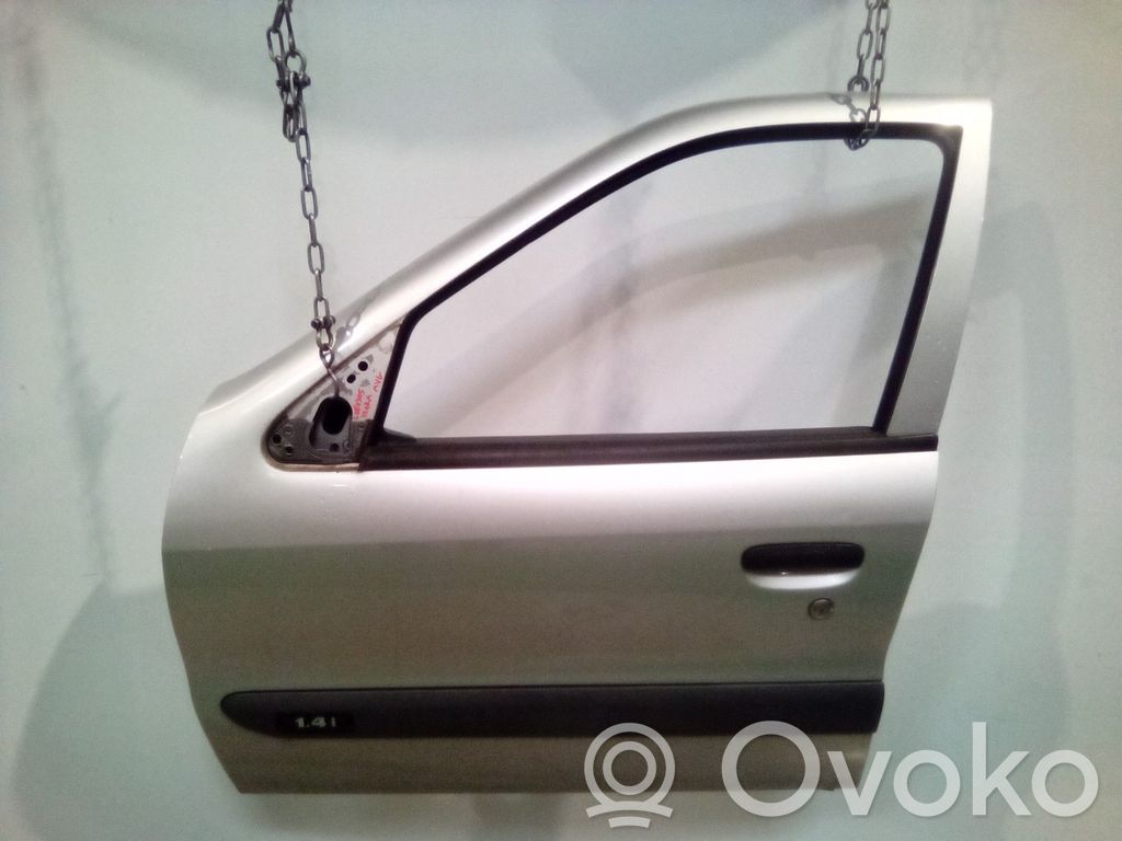 Durvis   9002P5