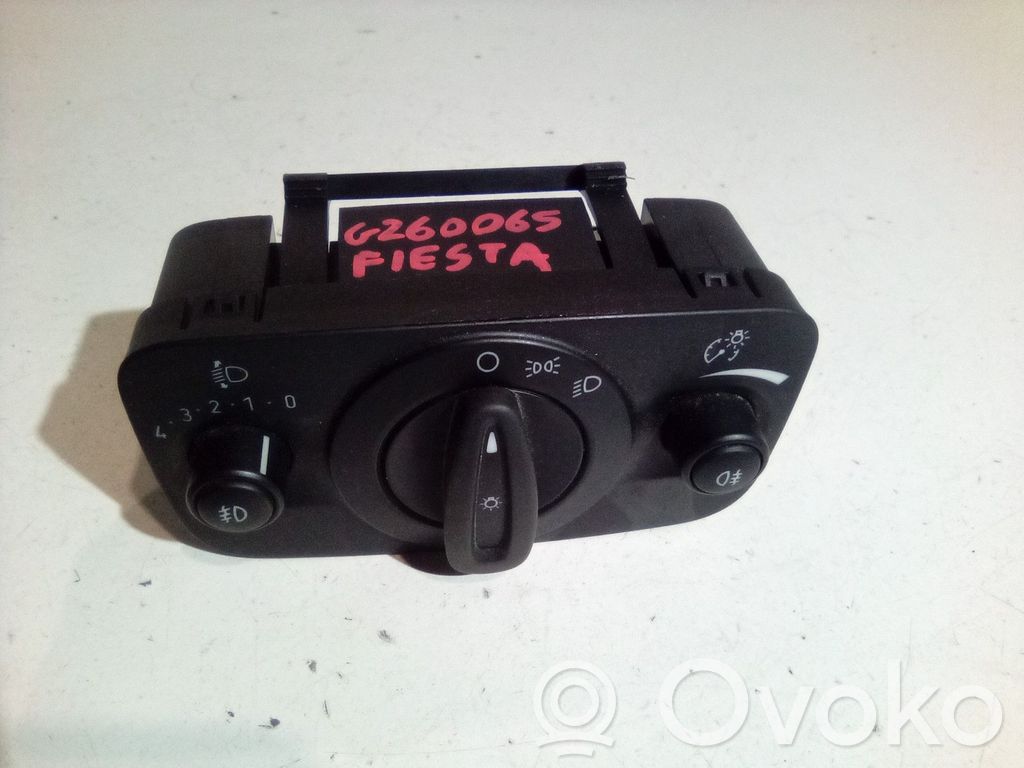 Ford Fiesta Light switch 