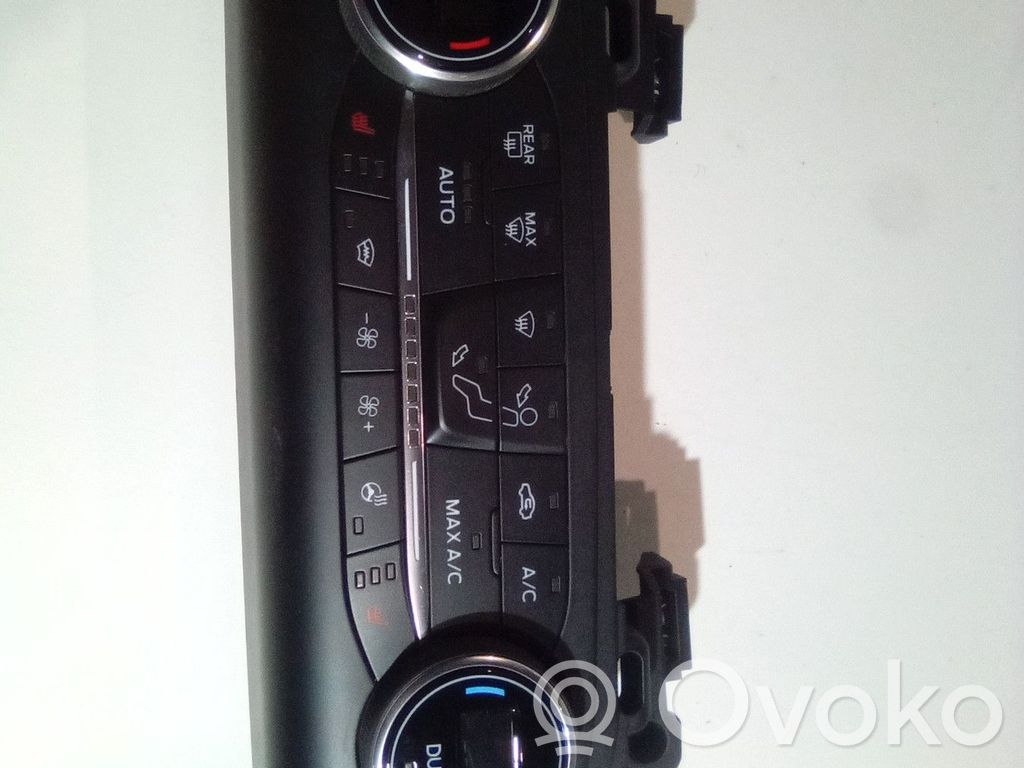 Ford Focus Climate control unit 