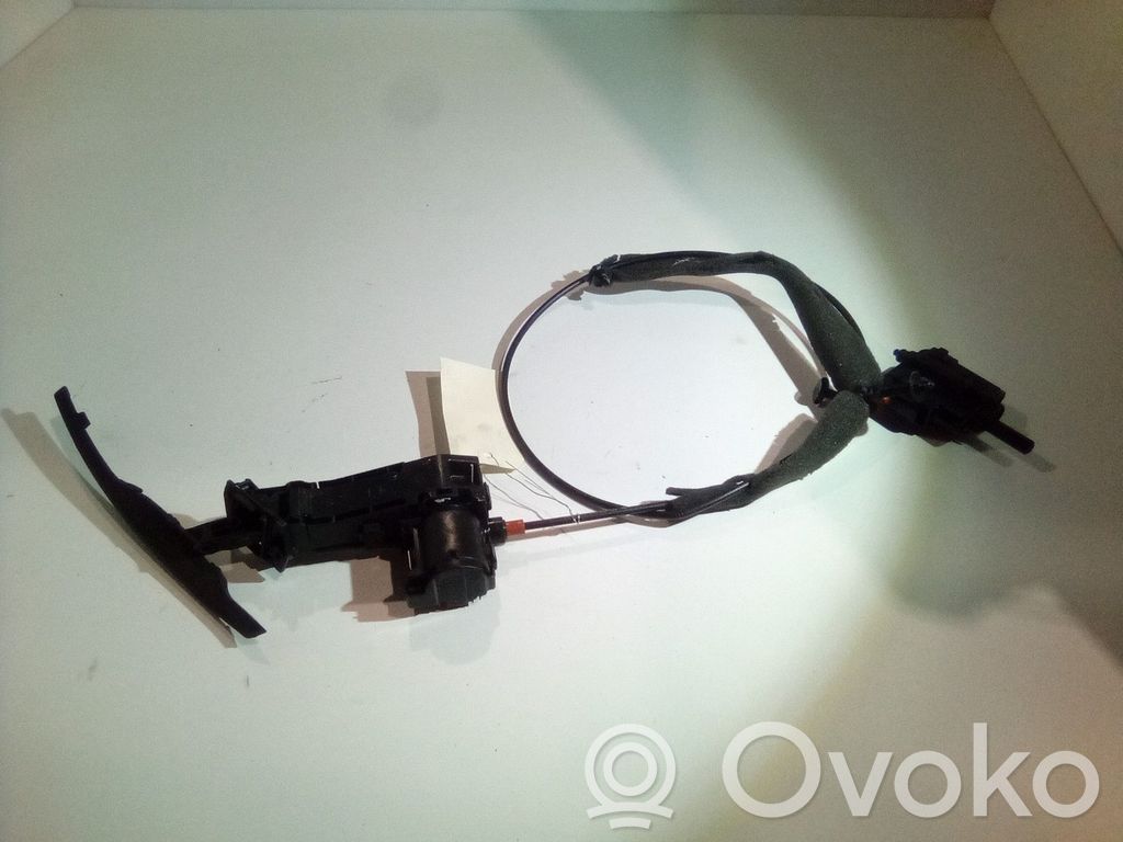 Ford Focus Aizmugurē slēdzene 