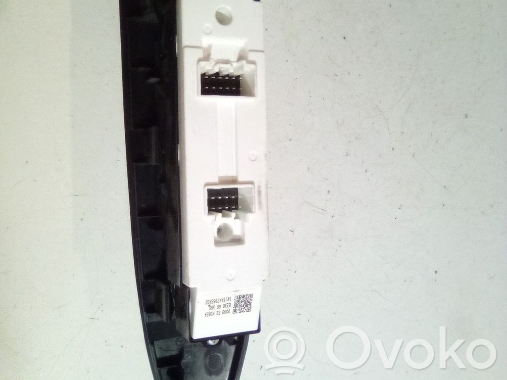 Mazda 3 II Electric window control switch 
